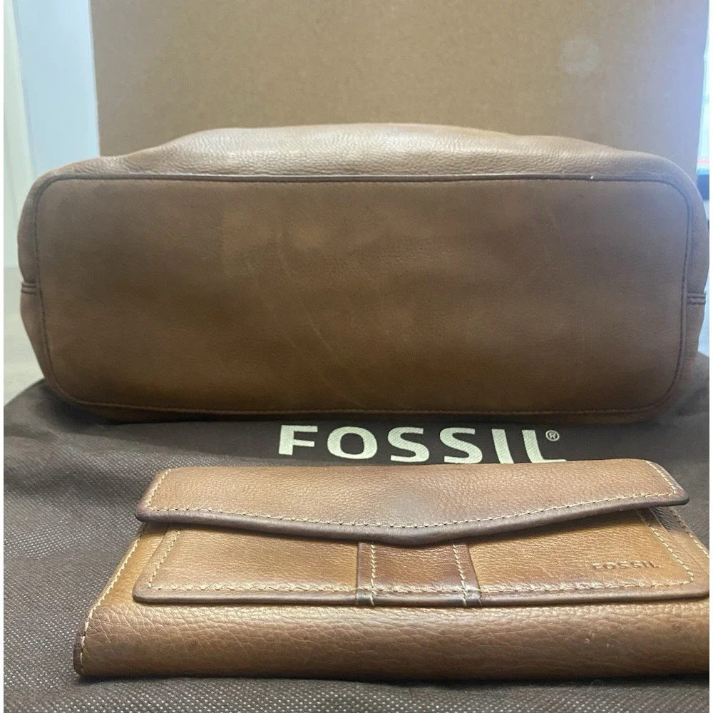 Fossil Brown Leather Hobo Shoulder Bag W Matching Wallet & Dust Bag